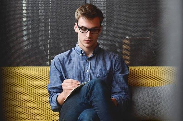 Développer une stratégie efficace en immobilier : les outils et méthodes dont vous avez besoin