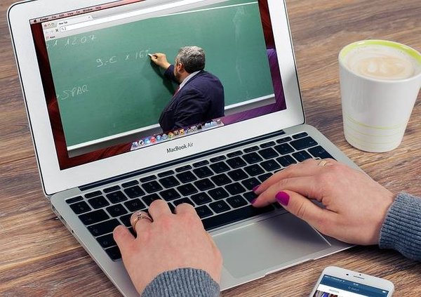 Compétences que vous devez apprendre dans la formation d'agent immobilier